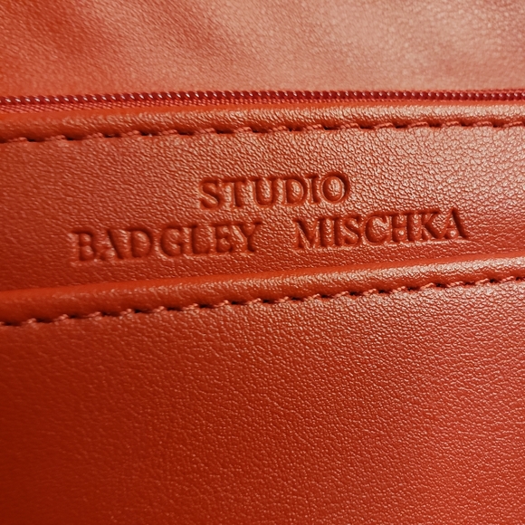 Badgley Mischka Small Crossbody Purse - 'AS NEW' Condition - Picture 9 of 9